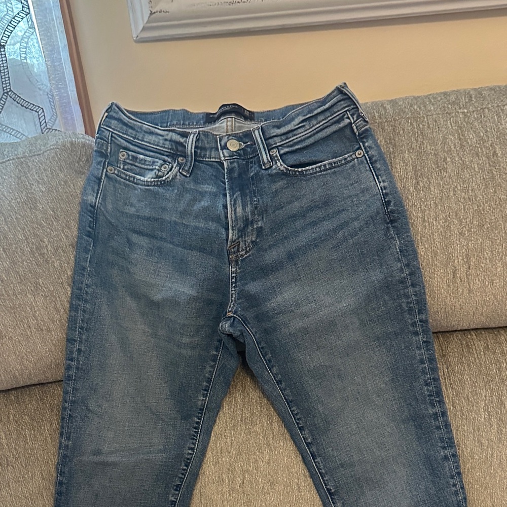 Abercrombie & Fitch Women's Light Blue Skinny Jeans